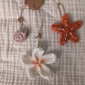 Multiple Summer Crochet Keychains -- Seashell, Plumeria, Starfish